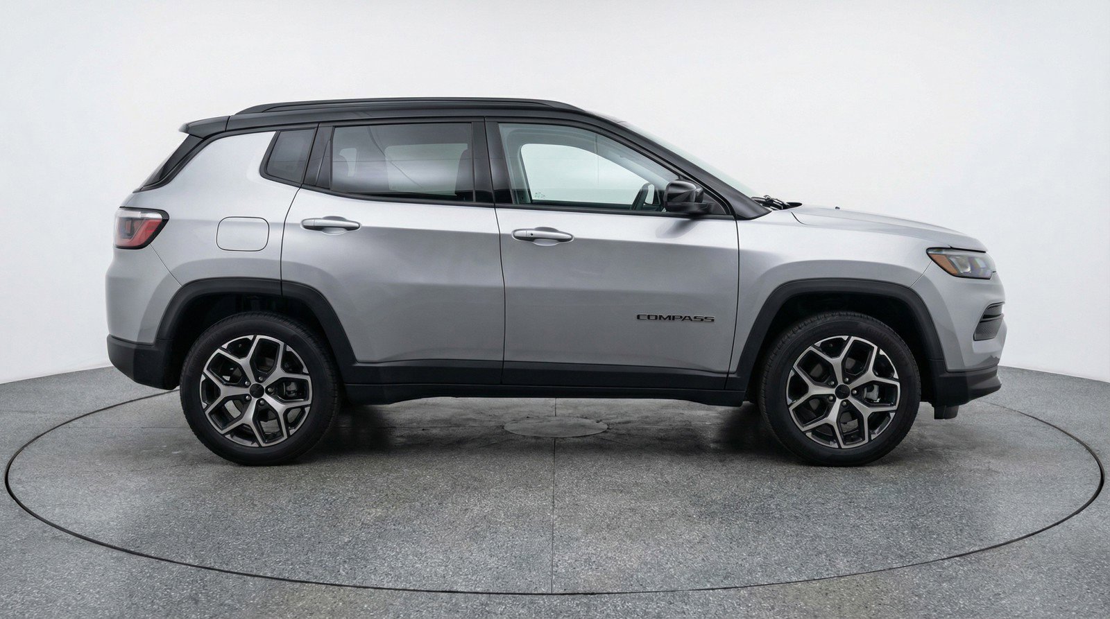 Used 2025 Jeep Compass Limited image 11