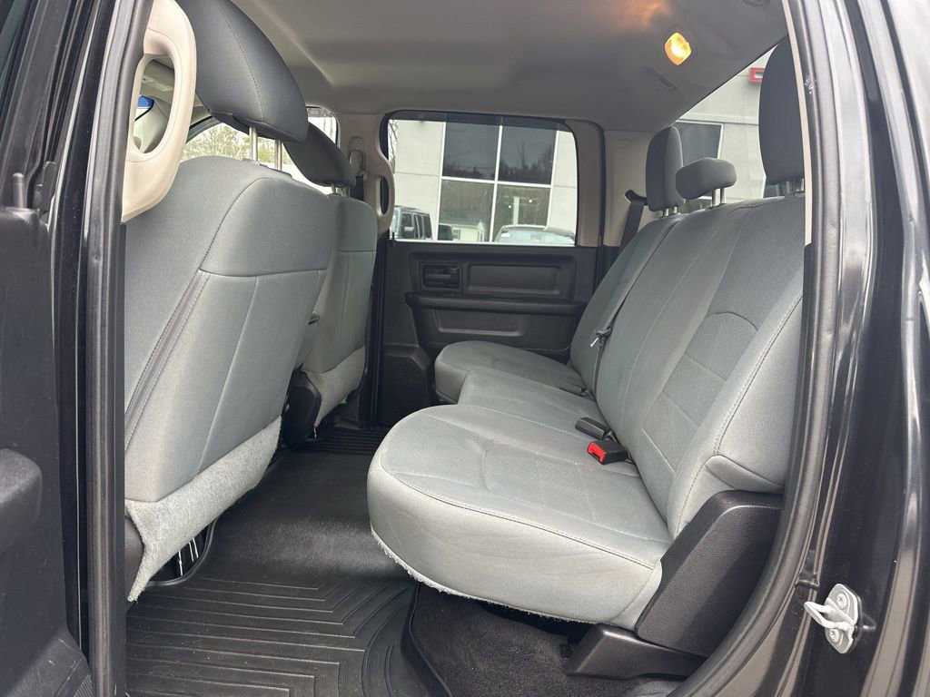 Used 2021 RAM 1500 Classic Warlock AWD/4WD image 30