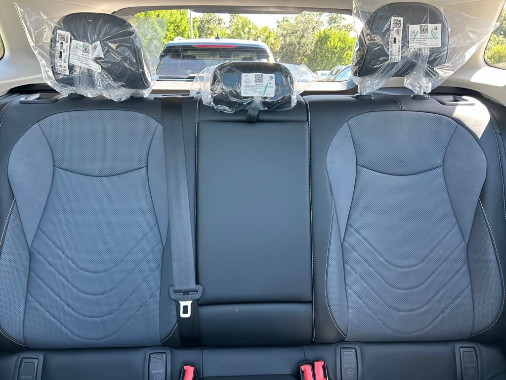 New 2026 Volkswagen Tiguan SE FWD image 13