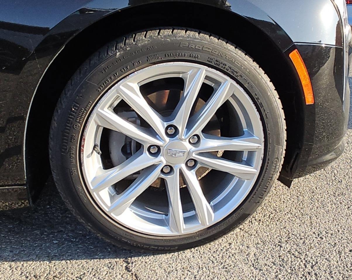 Used 2023 Cadillac CT4 Luxury w/ Sun And Sound Package RWD image 23