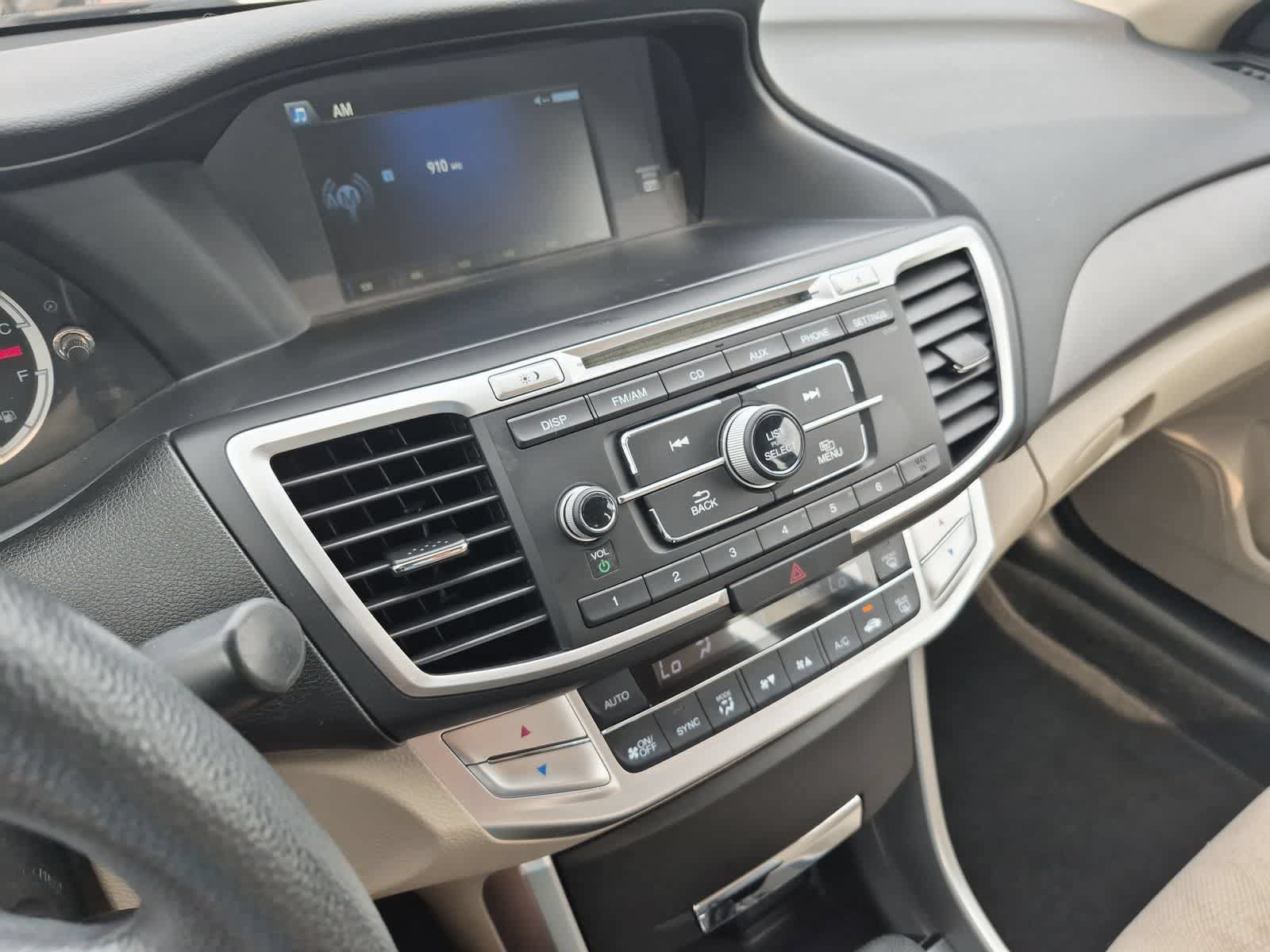 Used 2013 Honda Accord LX image 27