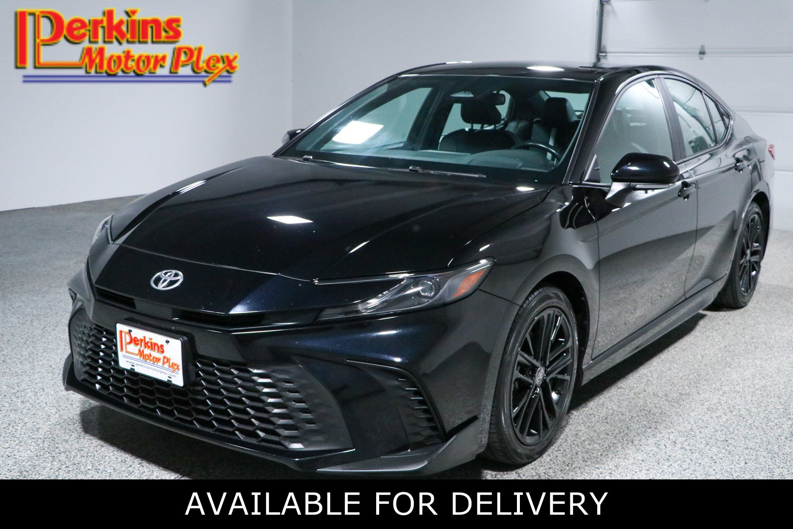 Used 2025 Toyota Camry SE