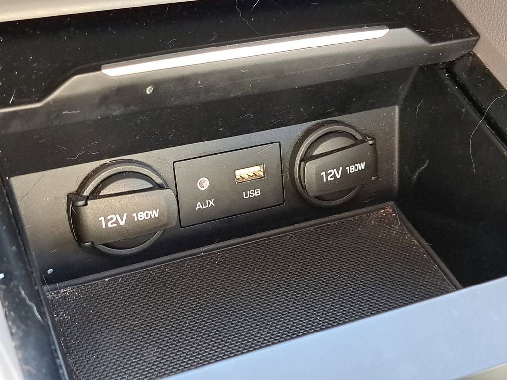 Used 2017 Hyundai Elantra SE w/ SE A/T Tech Package 03 image 23