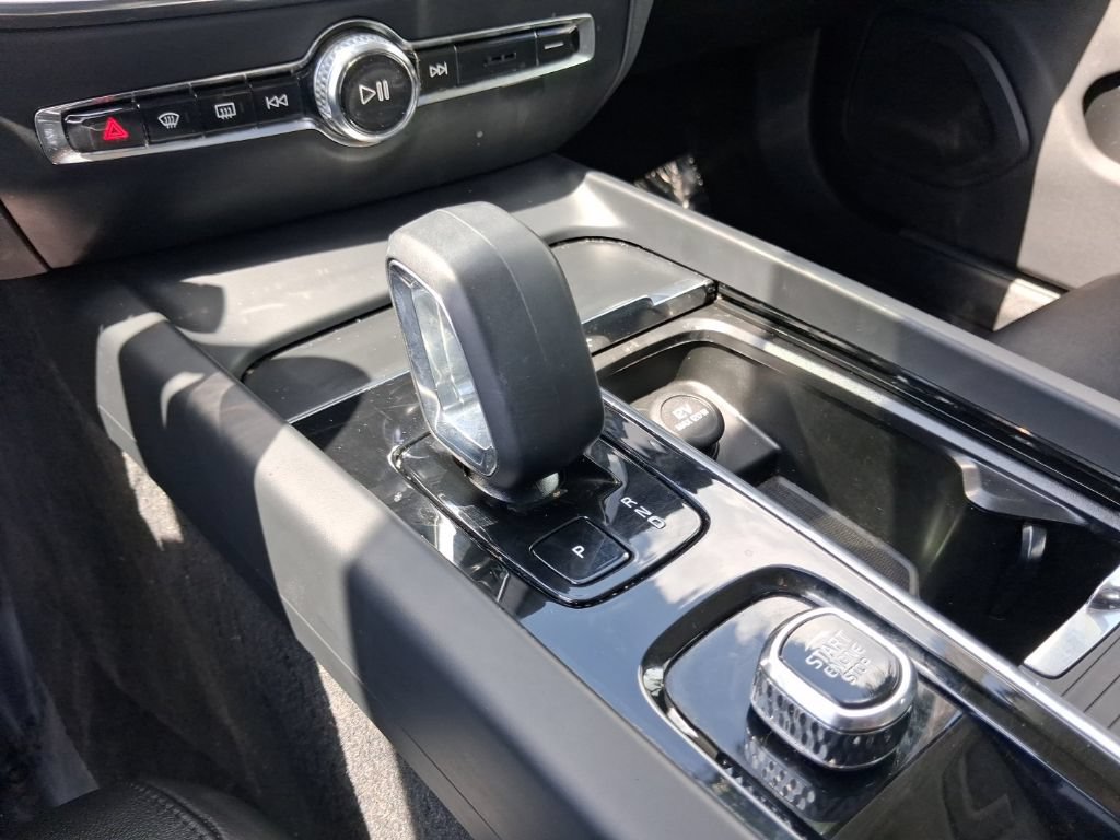 Used 2024 Volvo S60 B5 Core w/ Climate Package FWD image 22