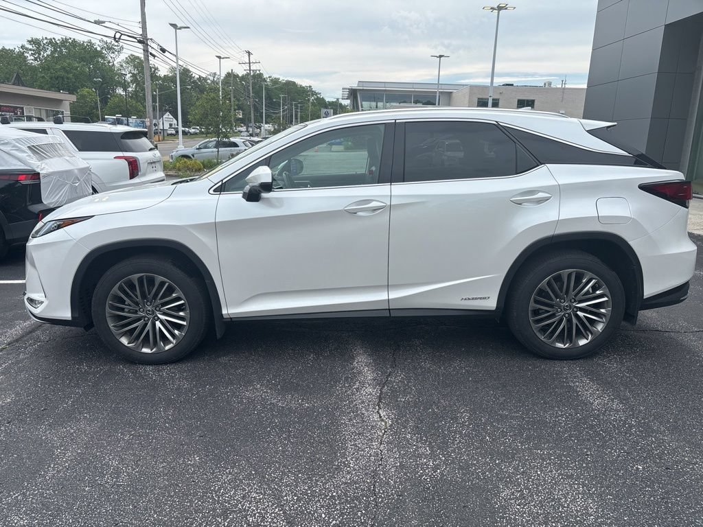 Used 2022 Lexus RX 450h AWD w/ Luxury Package image 2