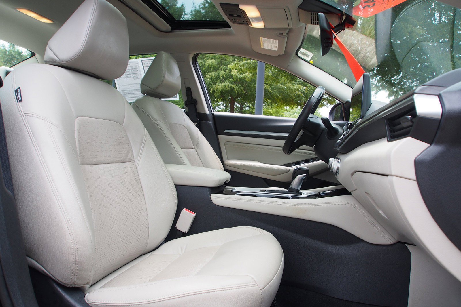 Used 2023 Nissan Altima 2.5 SL AWD/4WD image 11