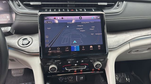 Used 2022 Jeep Grand Cherokee L Overland image 26