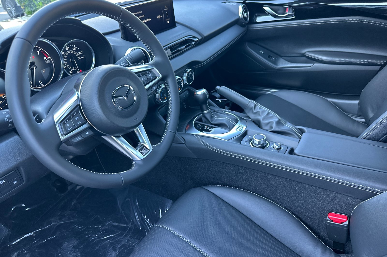 New 2026 MAZDA MX-5 Miata Grand Touring w/ Weather Package image 11