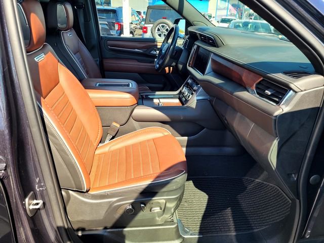 Used 2023 GMC Yukon XL Denali Ultimate image 23