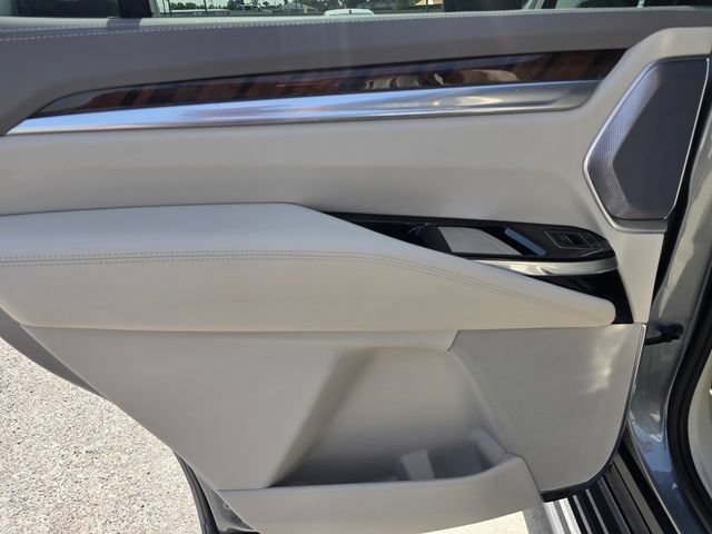 New 2026 Cadillac Escalade Platinum Sport AWD/4WD image 15