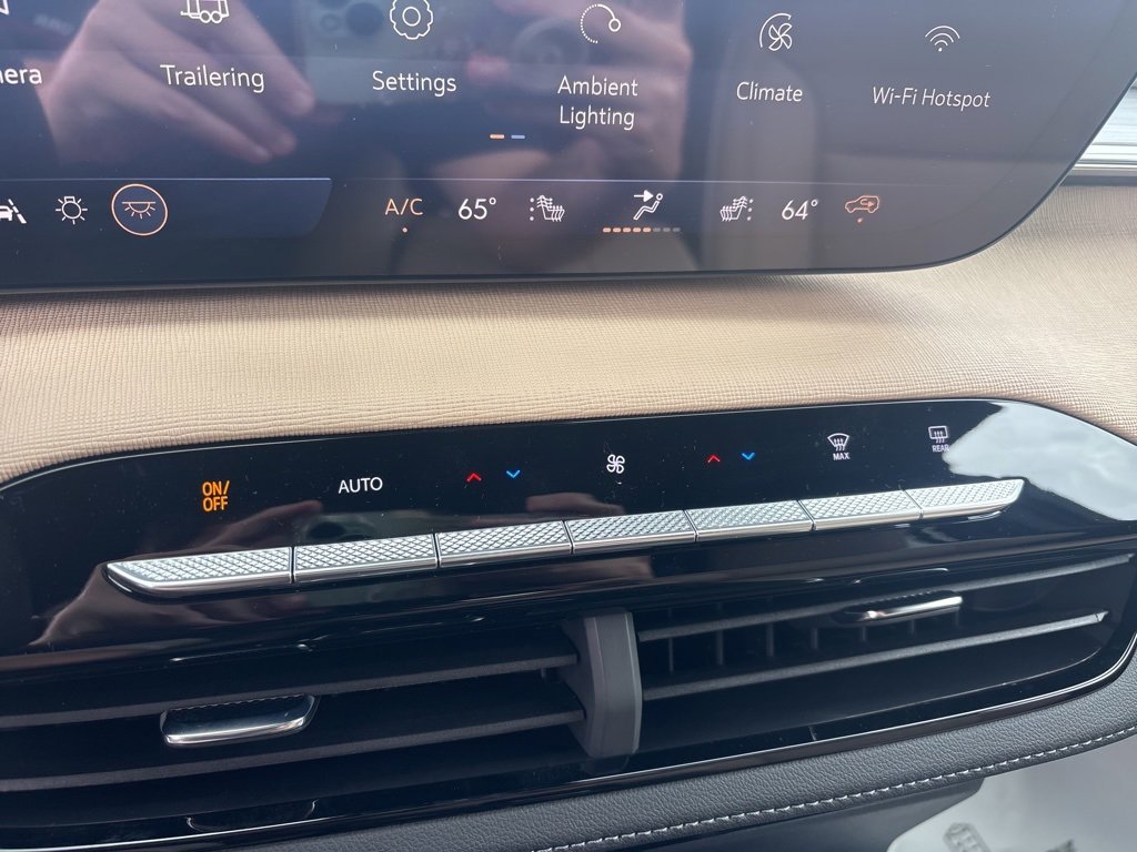 New 2026 Buick Enclave Preferred image 17