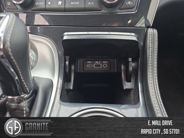 Used 2023 Nissan Maxima Platinum image 35