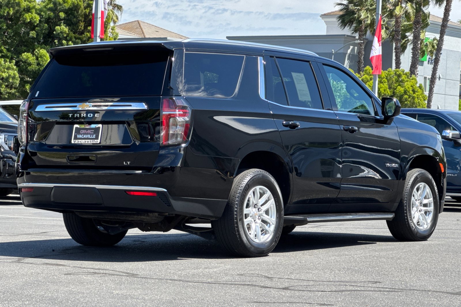 Used 2024 Chevrolet Tahoe LT image 5
