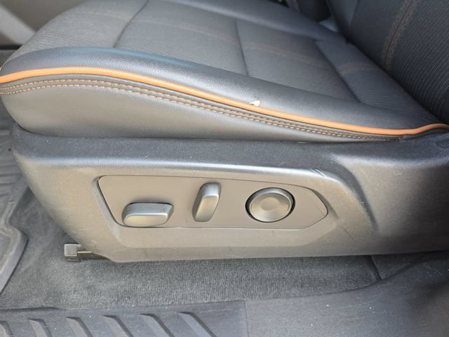 Used 2023 GMC Canyon AT4 AWD/4WD image 16
