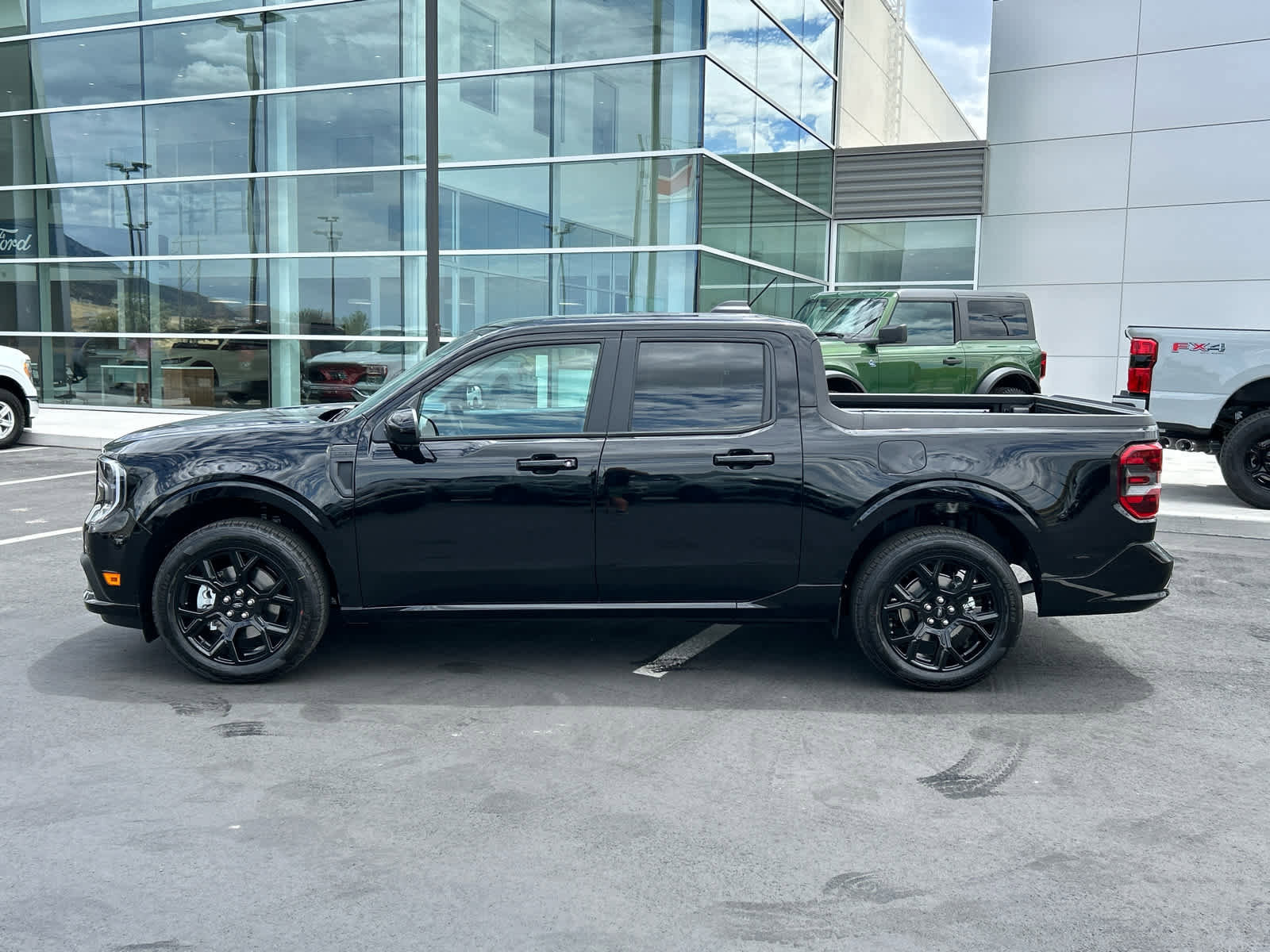 New 2025 Ford Maverick Lobo image 11