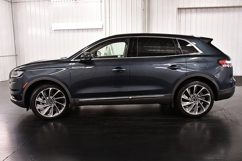 Used 2021 Lincoln Nautilus Reserve w/ Equipment Group 202A AWD/4WD image 4