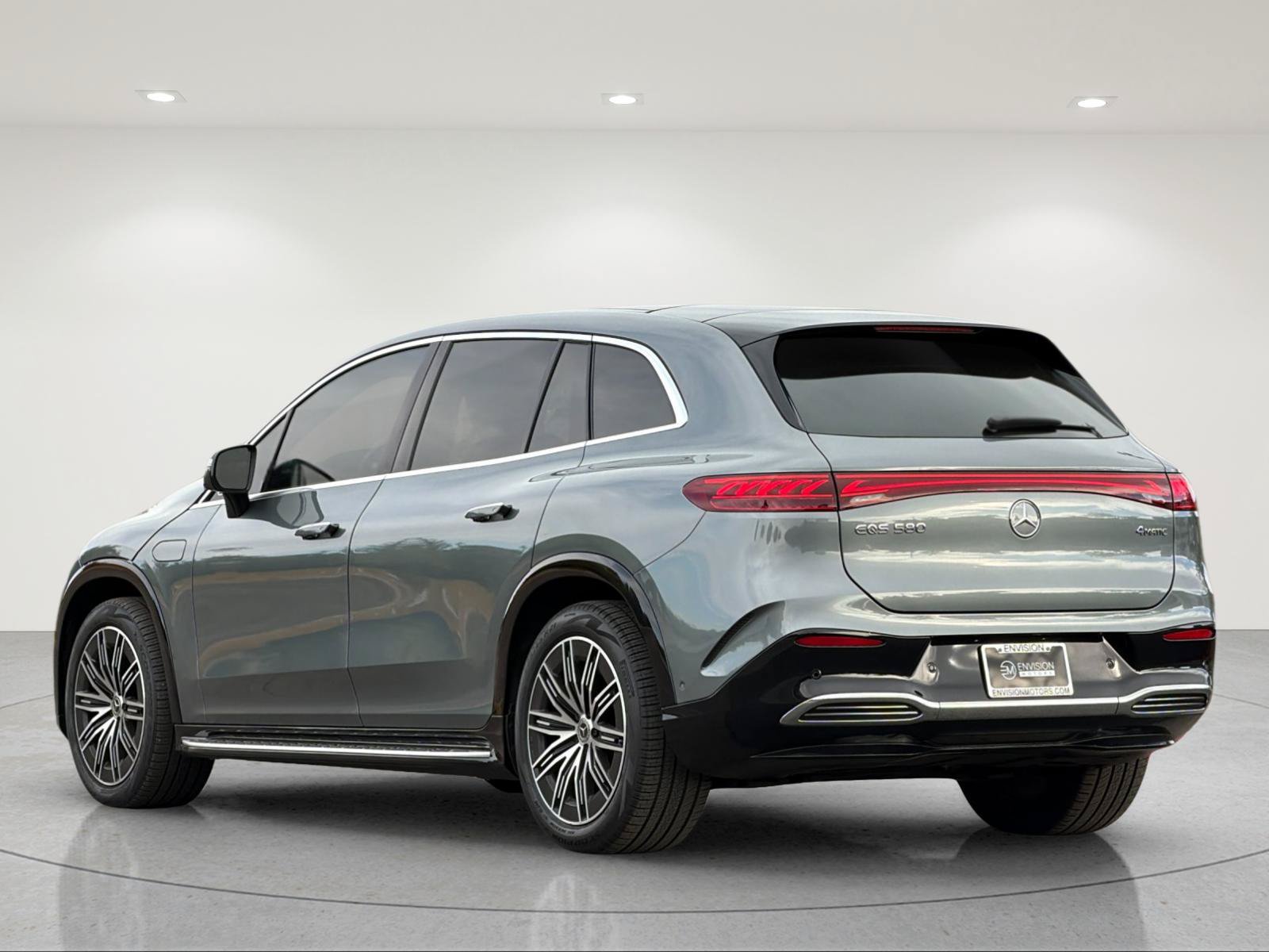 Certified 2023 Mercedes-Benz EQS 580 4MATIC SUV image 3