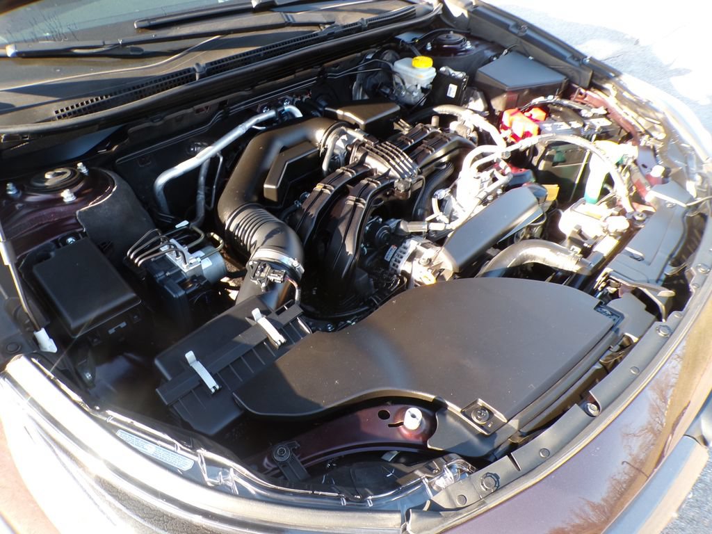 Used 2024 Subaru Outback Touring AWD/4WD image 27