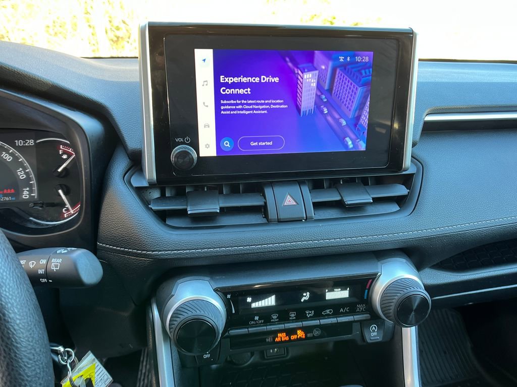 Used 2024 Toyota RAV4 LE image 16