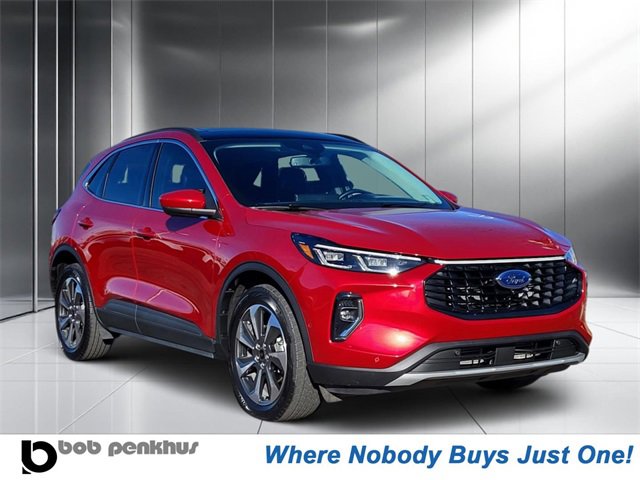 Used 2023 Ford Escape Platinum w/ Premium Technology Package image 1