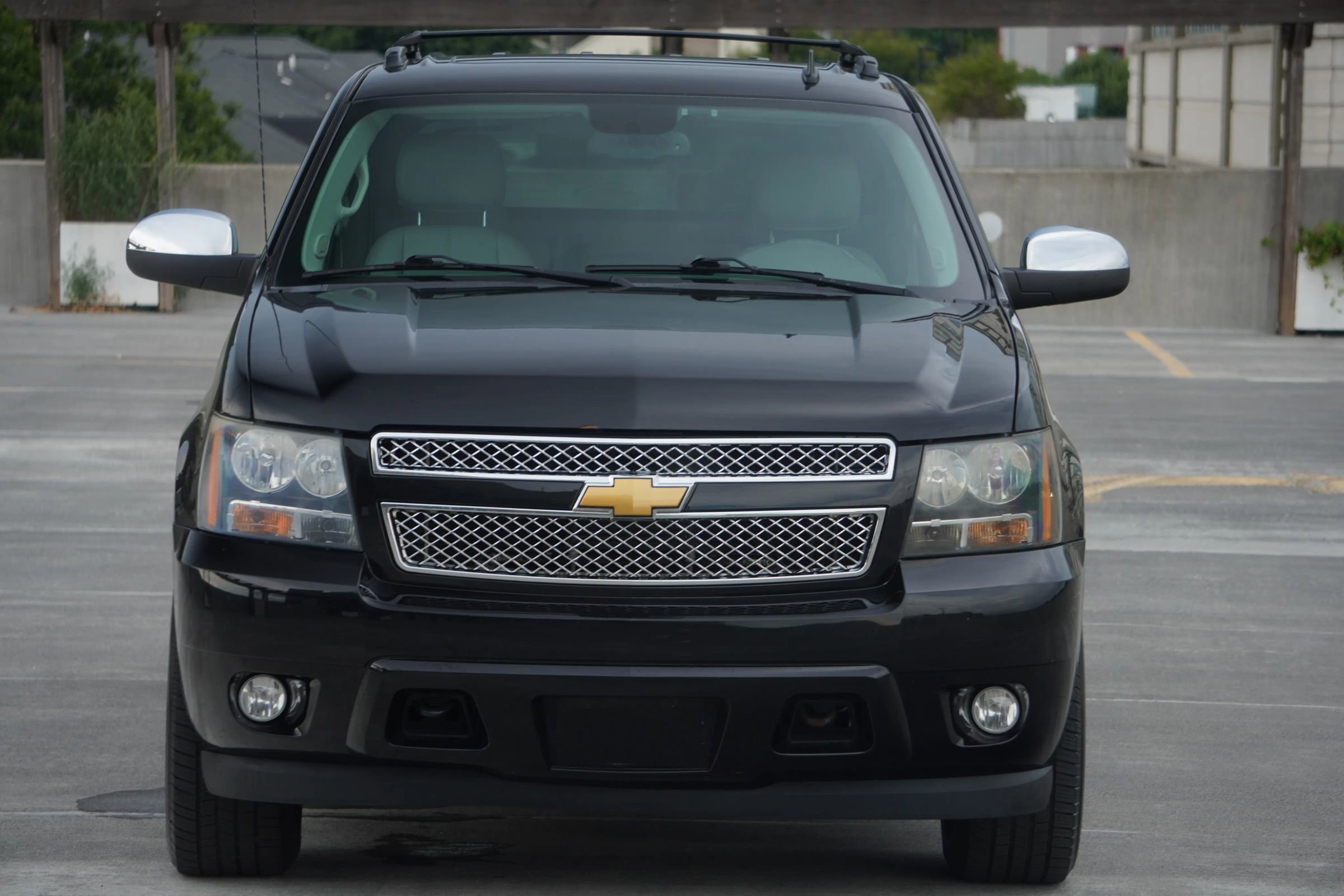 Used 2012 Chevrolet Avalanche LT w/ All-Star Edition image 2