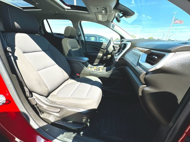 Used 2022 GMC Acadia SLE w/ Driver Convenience Package FWD image 29