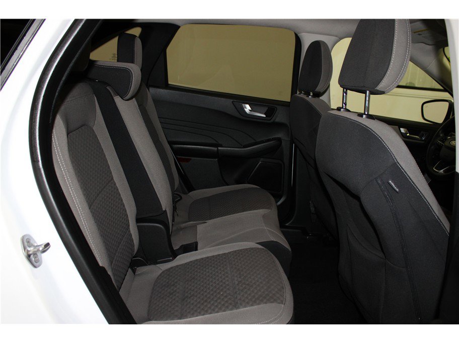 Used 2021 Ford Escape SE image 21