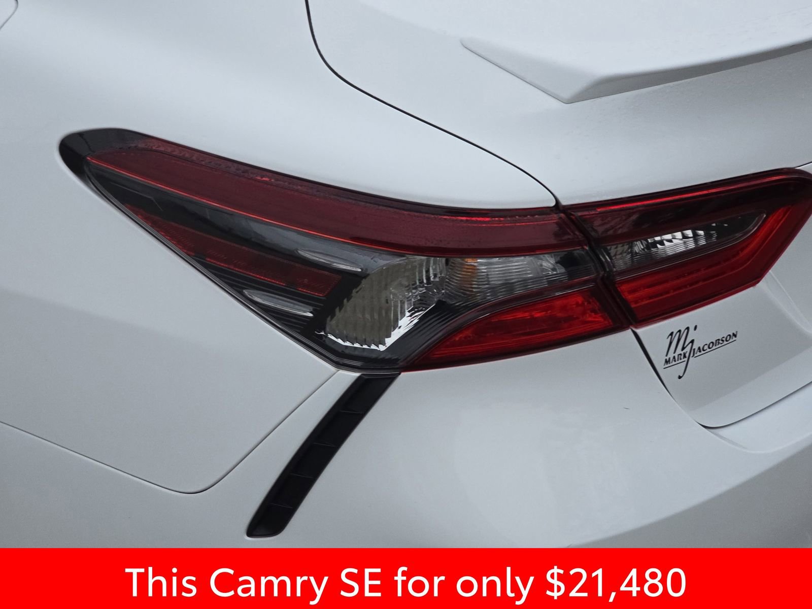 Used 2024 Toyota Camry SE image 38