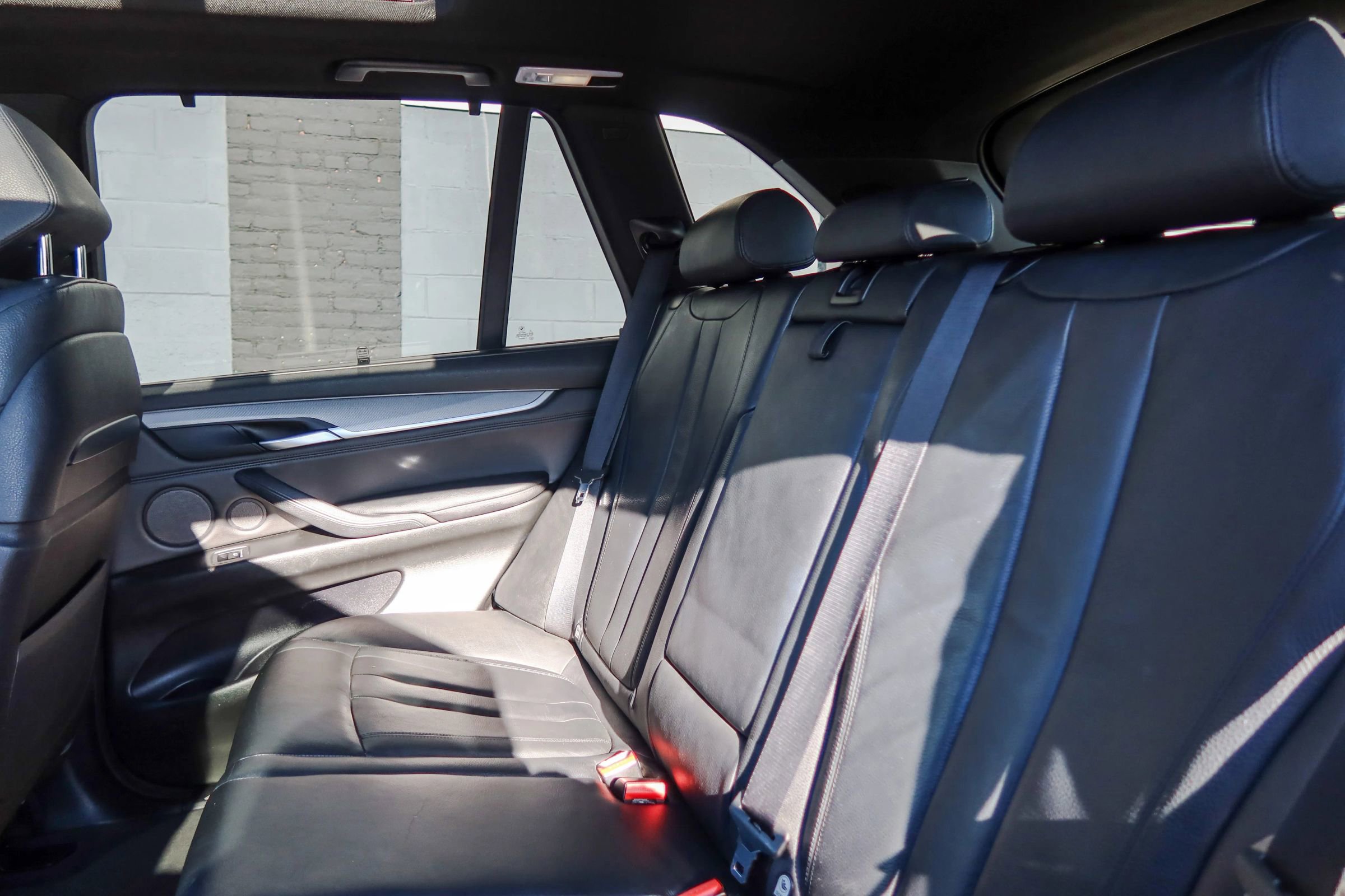 Used 2014 BMW X5 xDrive50i image 25