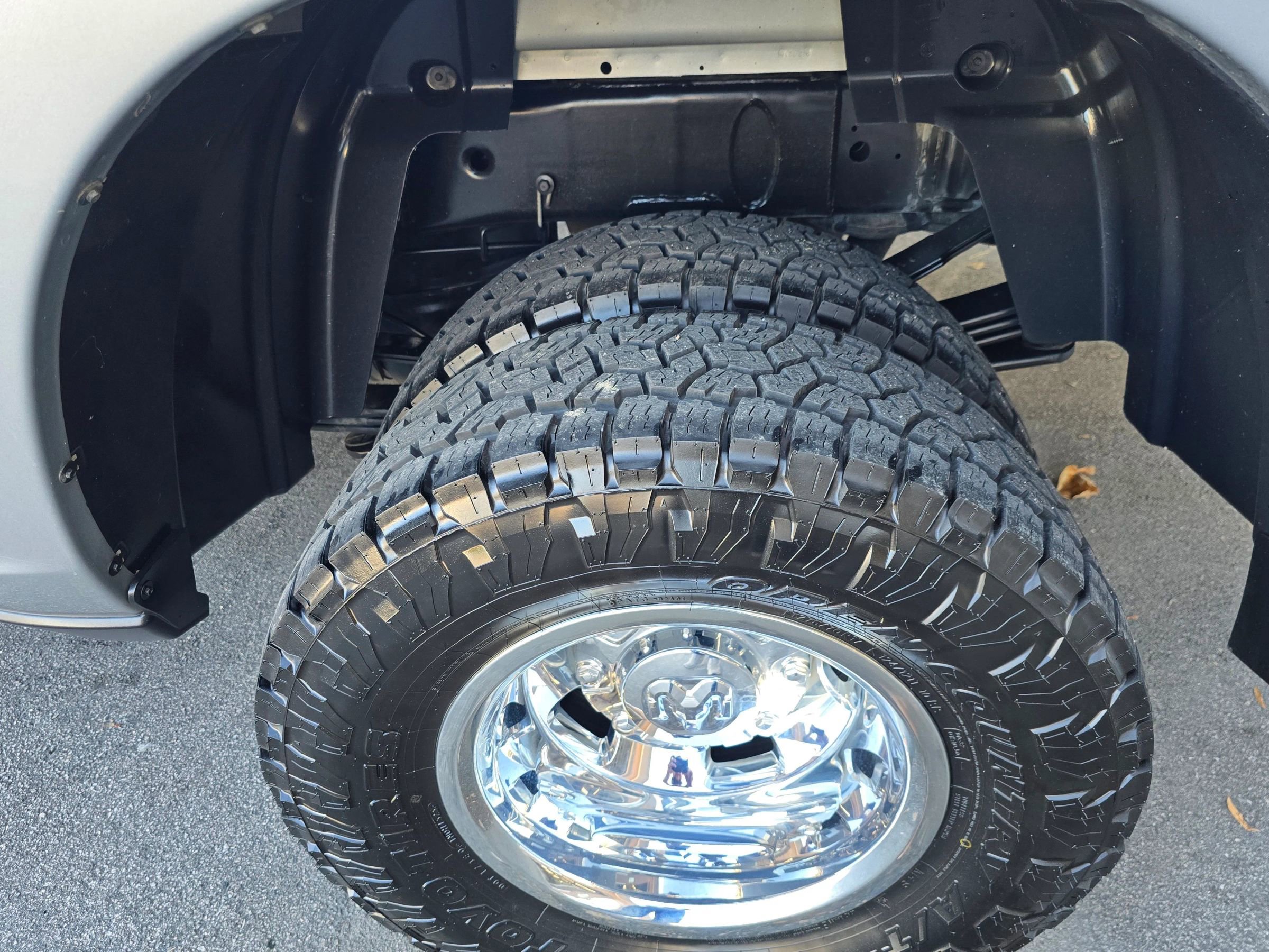 Used 2024 RAM 3500 Tradesman w/ Towing Technology Group image 38