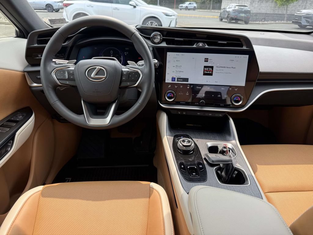 Used 2026 Lexus RZ 450e AWD w/ Technology Package image 8