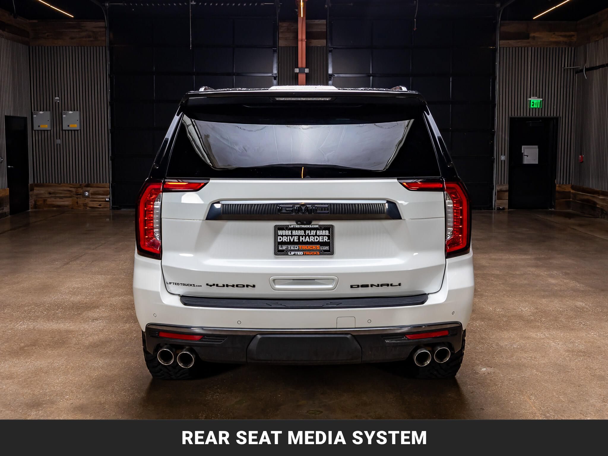 Used 2023 GMC Yukon Denali Ultimate AWD/4WD image 7