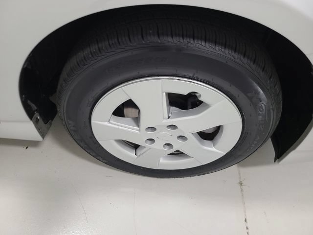 Used 2011 Toyota Prius Four FWD image 33