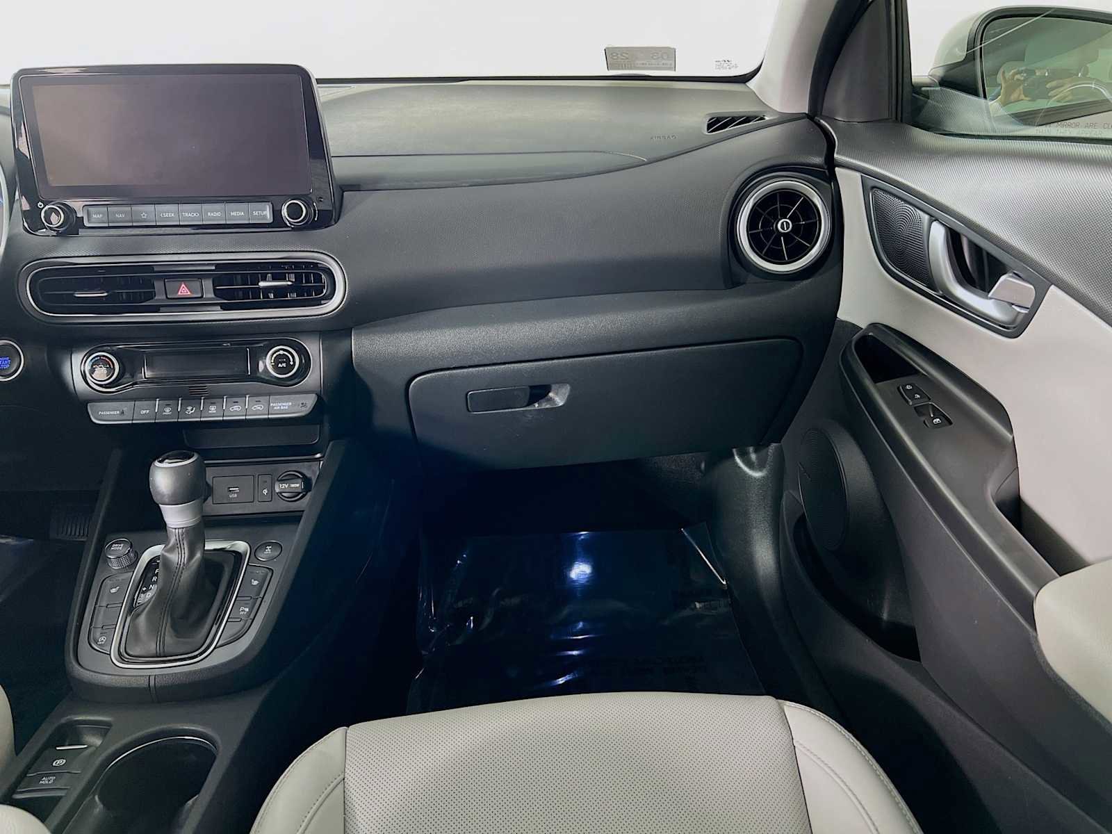 Certified 2023 Hyundai Kona Limited AWD/4WD image 25