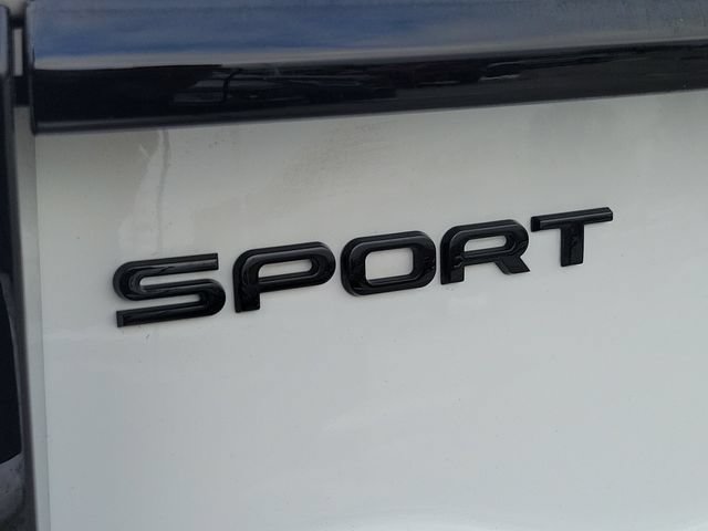Used 2025 Land Rover Discovery Sport Dynamic SE AWD/4WD image 11
