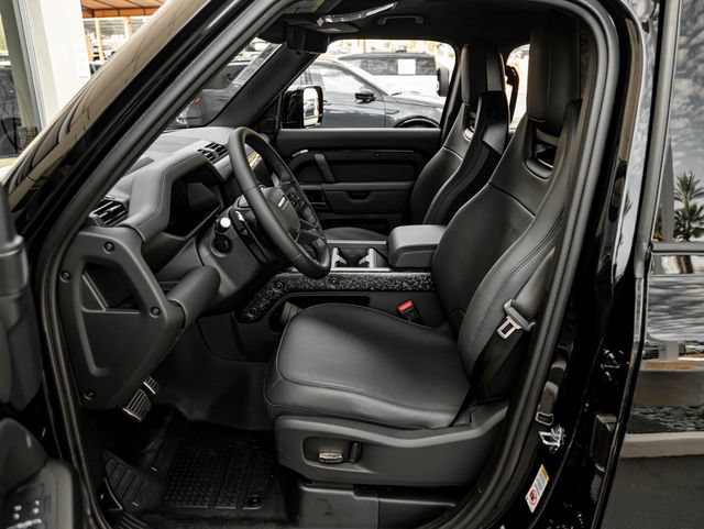 New 2026 Land Rover Defender 110 OCTA AWD/4WD image 15
