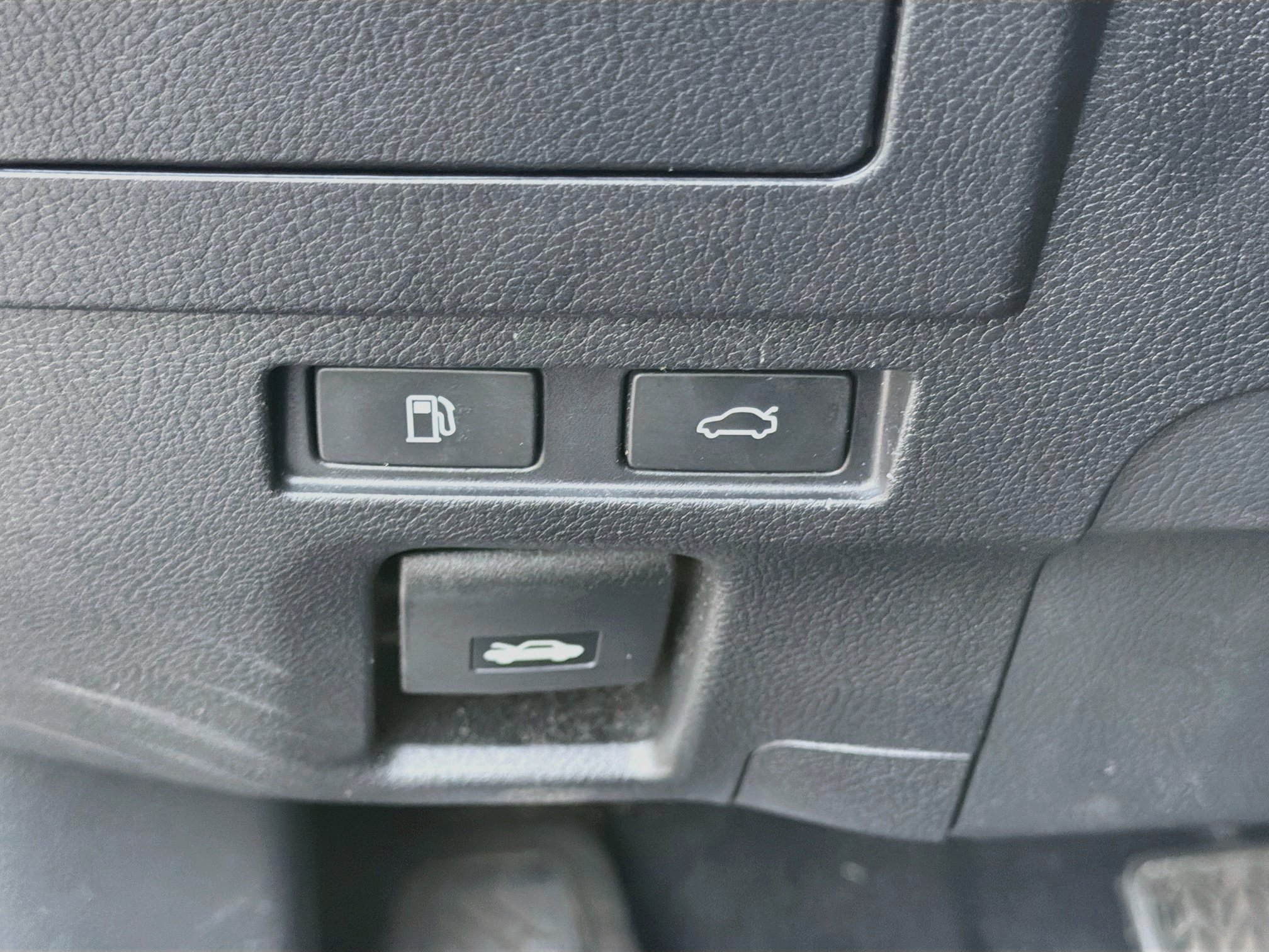 Used 2019 Lexus ES 300h FWD image 36