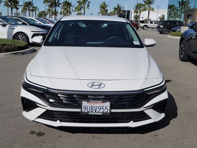 Certified 2025 Hyundai Elantra Blue image 28