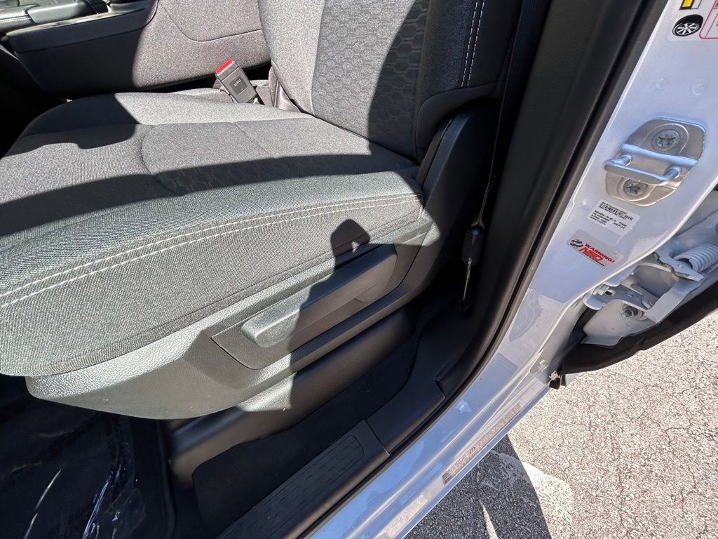 Used 2025 RAM 2500 Big Horn image 32