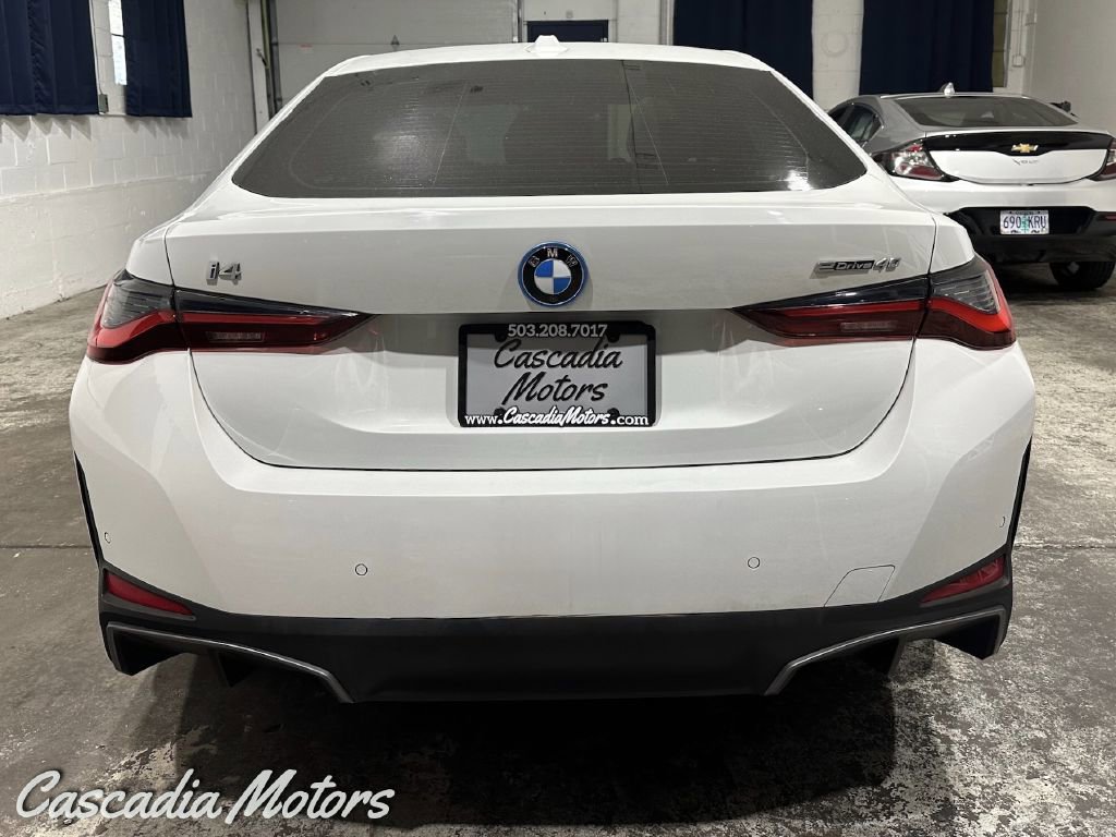 Used 2023 BMW i4 eDrive40 w/ Premium Package image 6