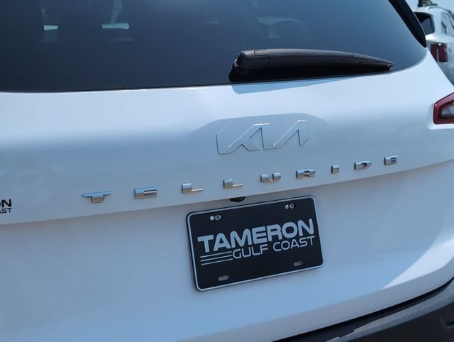 Used 2022 Kia Telluride EX w/ EX Premium Package FWD image 5