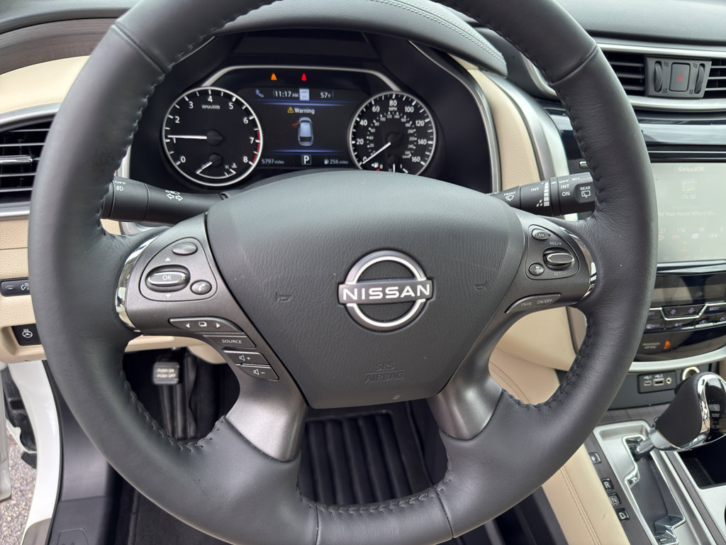 Certified 2024 Nissan Murano Platinum w/ Cargo Package image 16