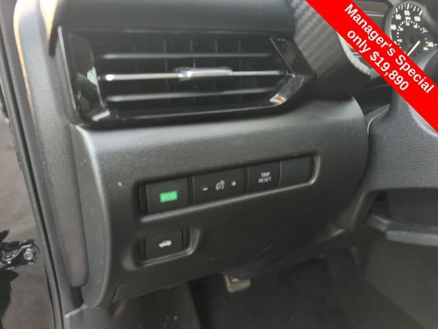 Certified 2023 Nissan Sentra SR w/ Trunk Package image 17