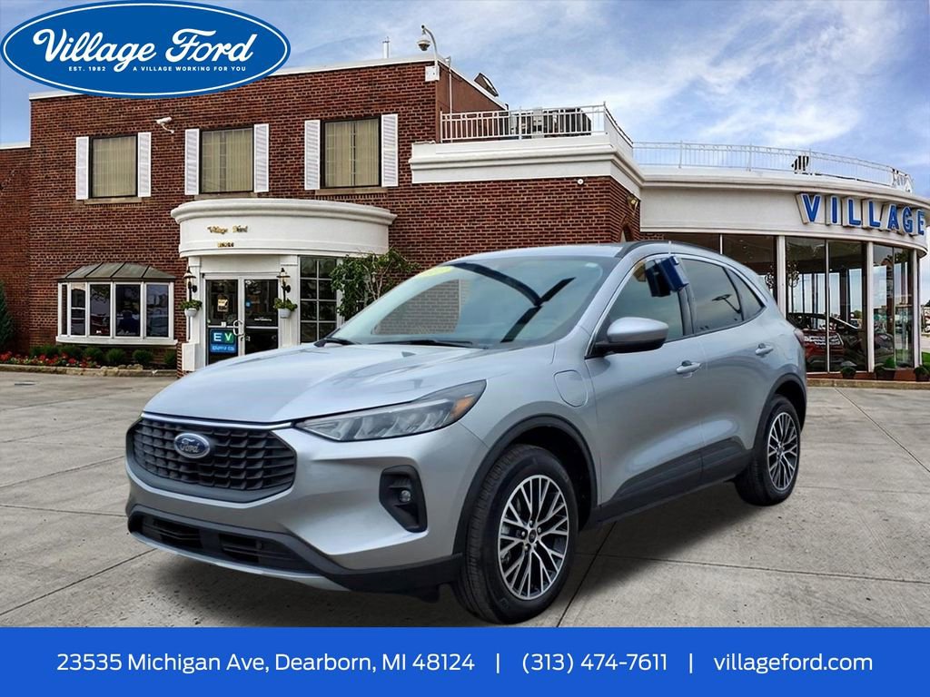 Certified 2023 Ford Escape SE
