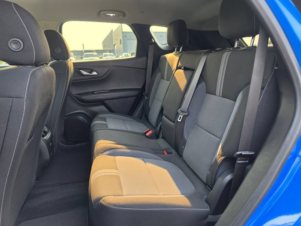 Used 2024 Chevrolet Blazer LT w/ Driver Confidence Package FWD image 30
