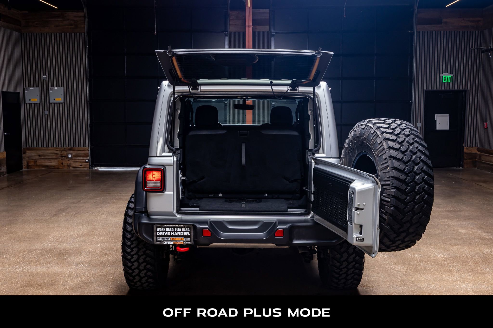 Used 2022 Jeep Wrangler Rubicon AWD/4WD image 8
