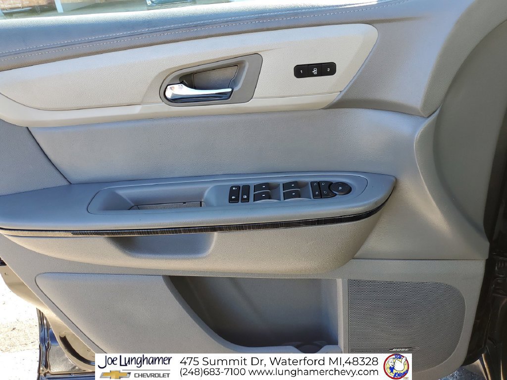 Used 2017 Chevrolet Traverse Premier w/ LPO, 'HIT The Road' Package AWD/4WD image 23