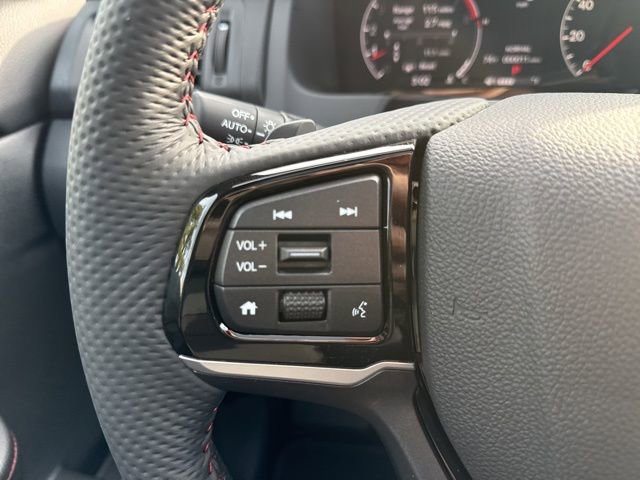 New 2026 Honda Ridgeline Black Edition image 13