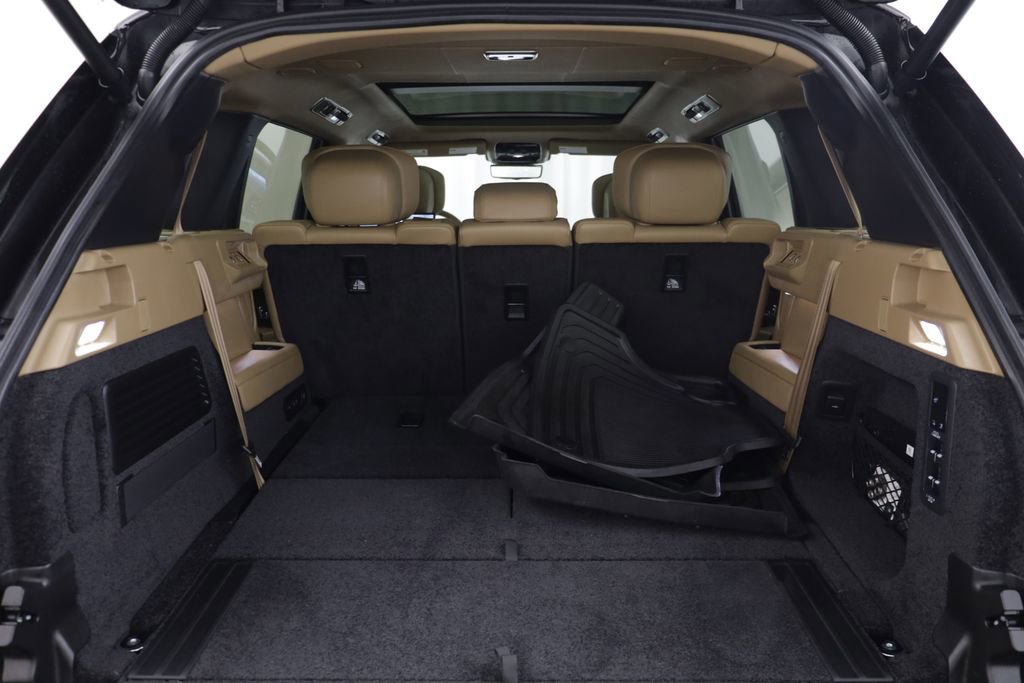 Certified 2025 Land Rover Range Rover Long Wheelbase Autobiography AWD/4WD image 21