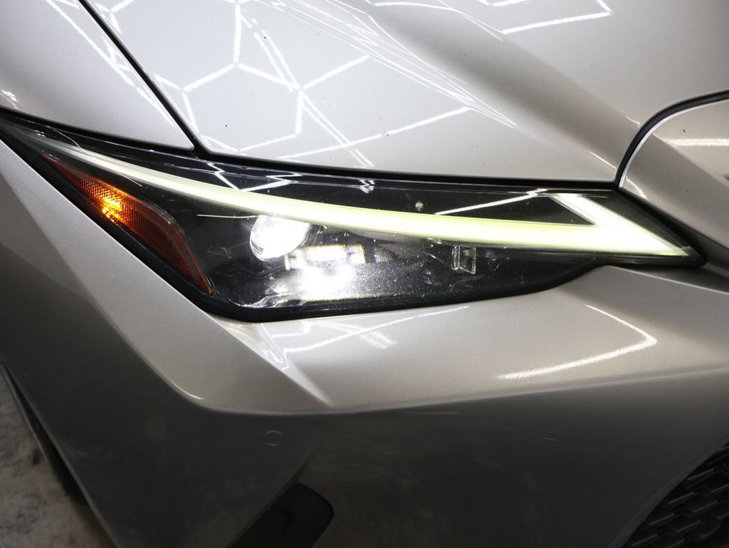 Used 2023 Lexus IS 300 w/ Premium Package RWD image 27
